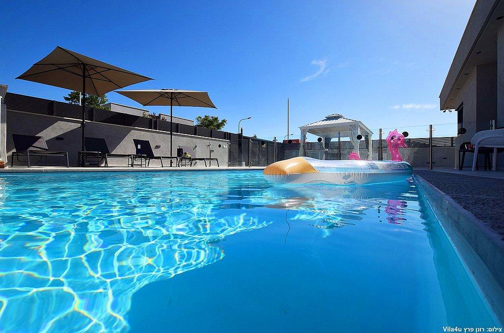 110377 מתחם חיצוני, אחוזת דיויד פאלאס, וילה  בצוריאל וילות - Vila 110377 מתחם חיצוני, אחוזת דיויד פאלאס, וילה  בצוריאל וילות - Vila