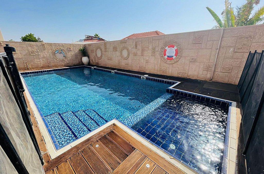 112797 המתחם החיצוני, אחוזת אביב, וילה  באילת וילות - Vila