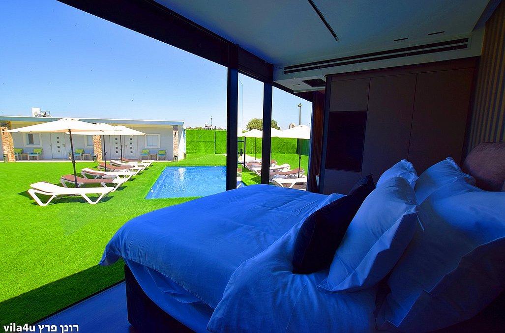 113331 מתחם פנימי, בית האצילים איוונטס, וילה  בנתניה וילות - Vila