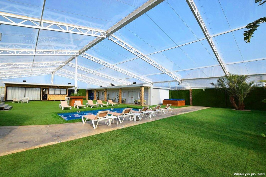 118412 המתחם המקורה בחורף, בית האצילים איוונטס, וילה  בנתניה וילות - Vila