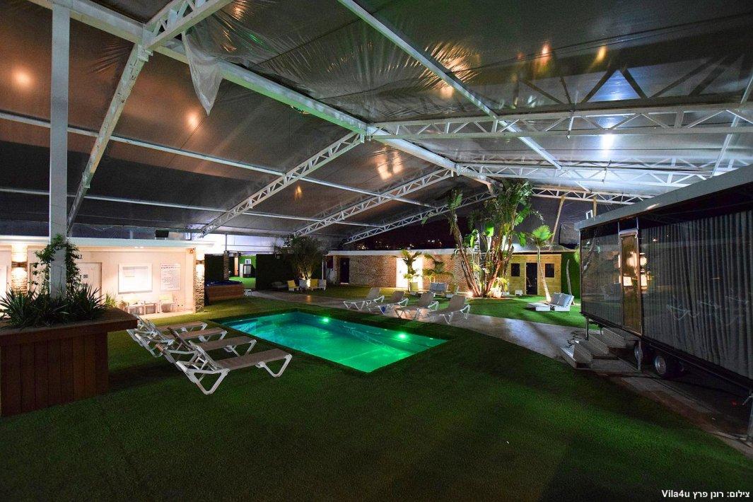 118421 המתחם המקורה בחורף, בית האצילים איוונטס, וילה  בנתניה וילות - Vila