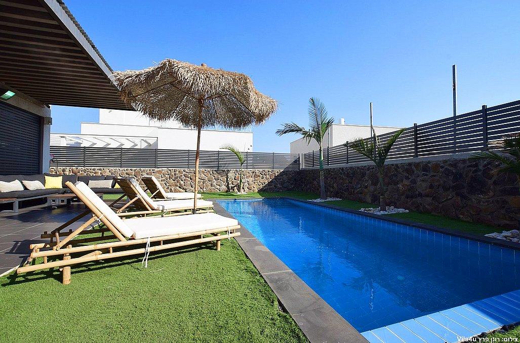 119972 המתחם החיצוני, וילה מליה - Villa Melia, וילה  בקצרין וילות - Vila