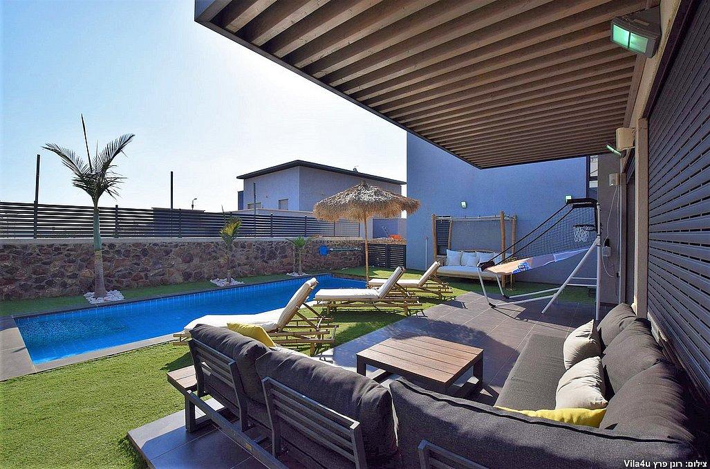 119979 המתחם החיצוני, וילה מליה - Villa Melia, וילה  בקצרין וילות - Vila