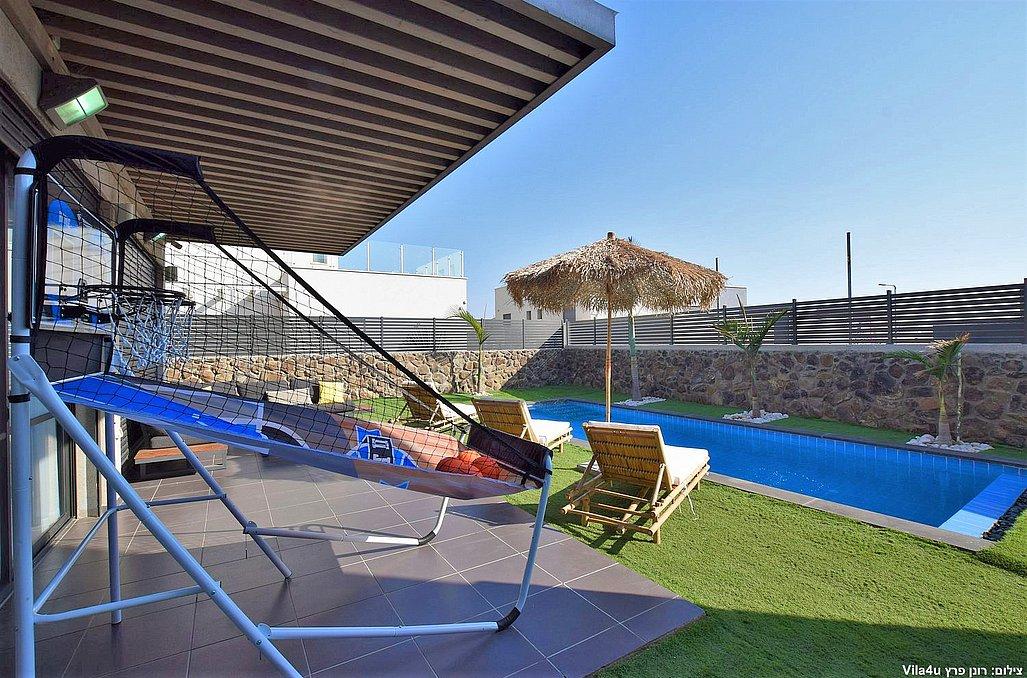 119988 המתחם החיצוני, וילה מליה - Villa Melia, וילה  בקצרין וילות - Vila