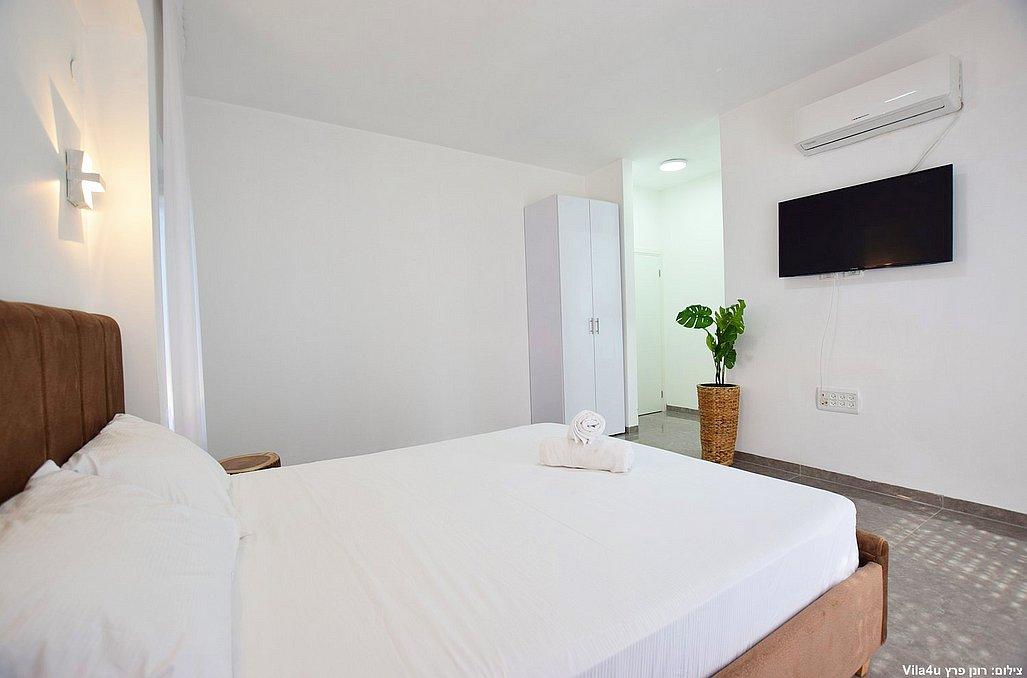 119992 המתחם הפנימי, וילה מליה - Villa Melia, וילה  בקצרין וילות - Vila