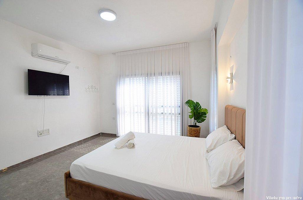 119993 המתחם הפנימי, וילה מליה - Villa Melia, וילה  בקצרין וילות - Vila