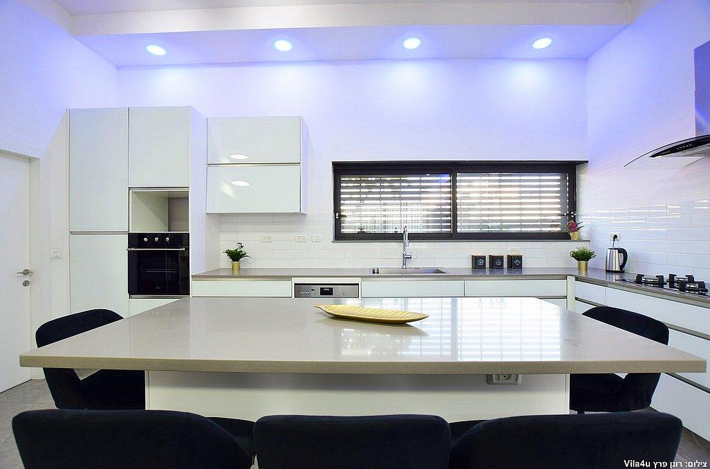 120006 המתחם הפנימי, וילה מליה - Villa Melia, וילה  בקצרין וילות - Vila