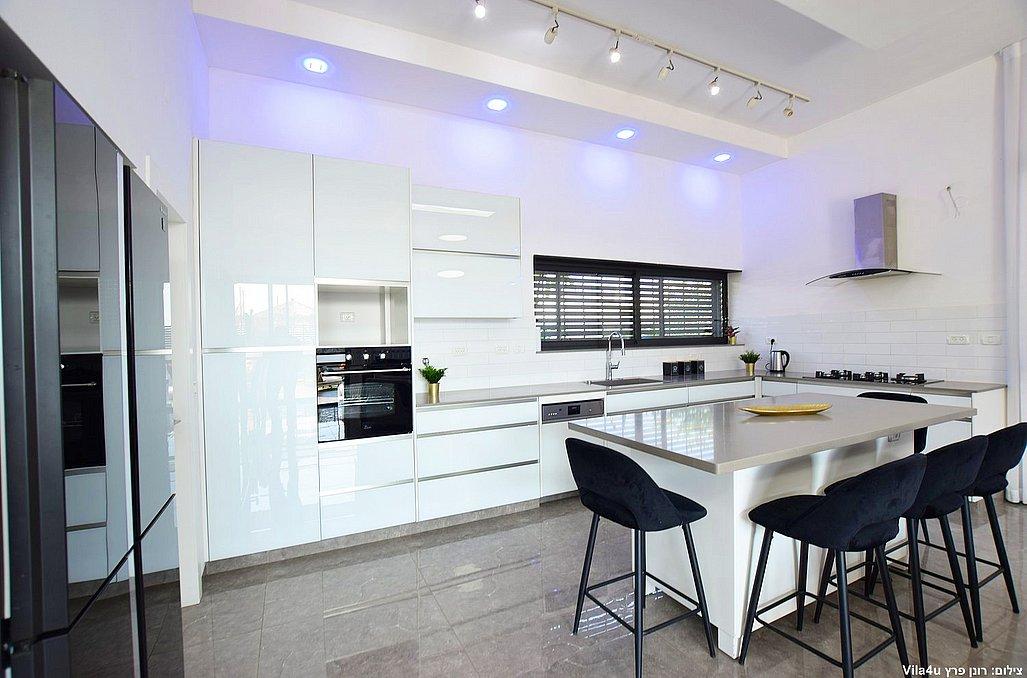 120007 המתחם הפנימי, וילה מליה - Villa Melia, וילה  בקצרין וילות - Vila