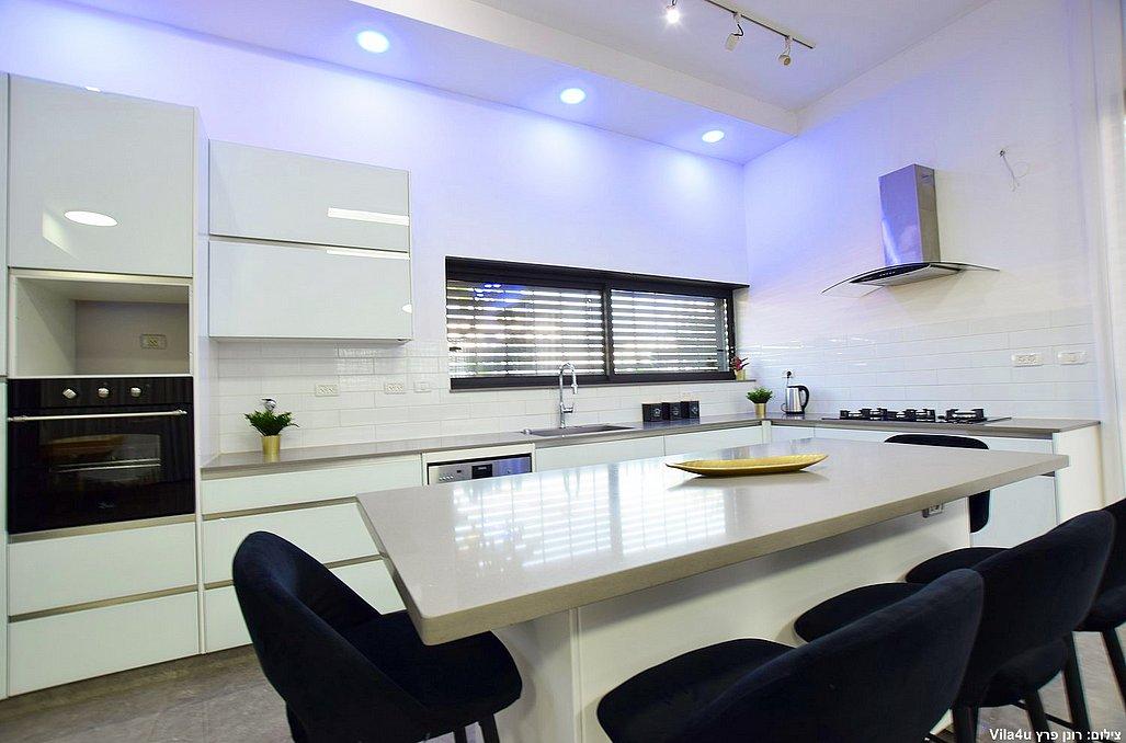 120010 המתחם הפנימי, וילה מליה - Villa Melia, וילה  בקצרין וילות - Vila