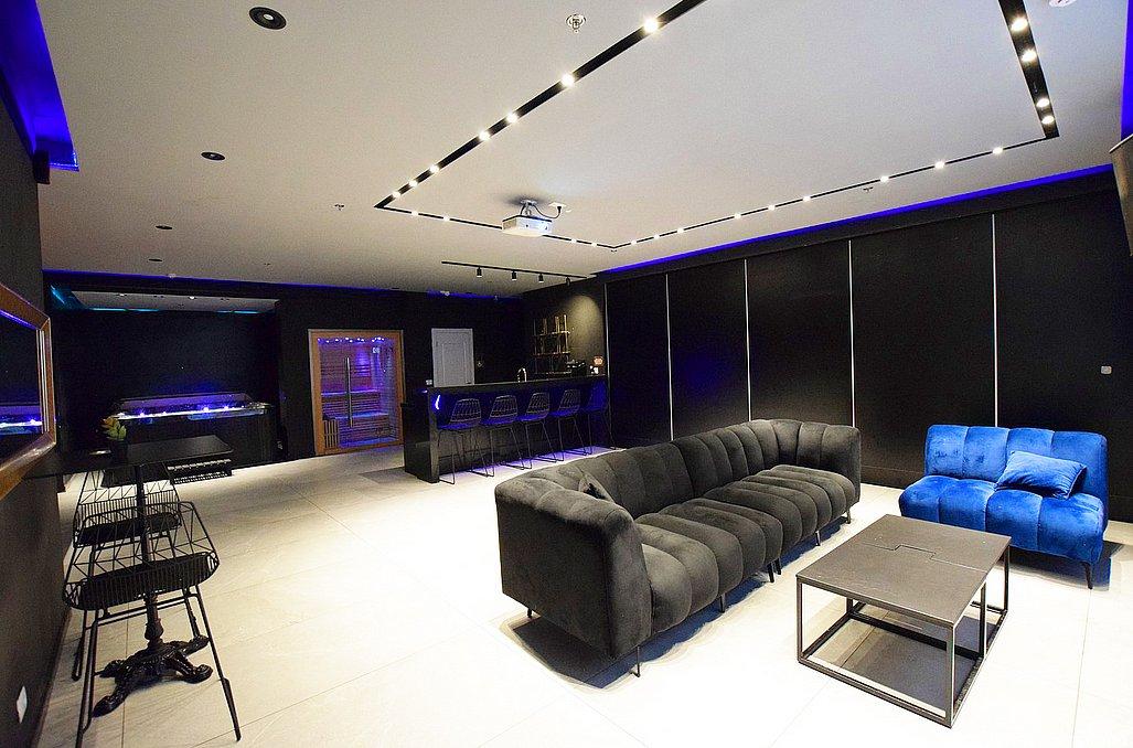 120217 לופט בלו, מתחם בי 555, וילה  בפתח תקווה וילות - Vila