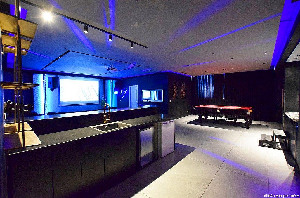 120225 לופט בלו, מתחם בי 555, וילה  בפתח תקווה וילות - Vila