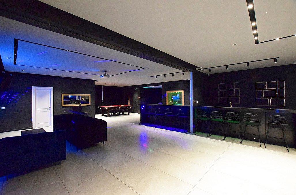 120297 דאבל- 2 הלופטים יחד, מתחם בי 555, וילה  בפתח תקווה וילות - Vila