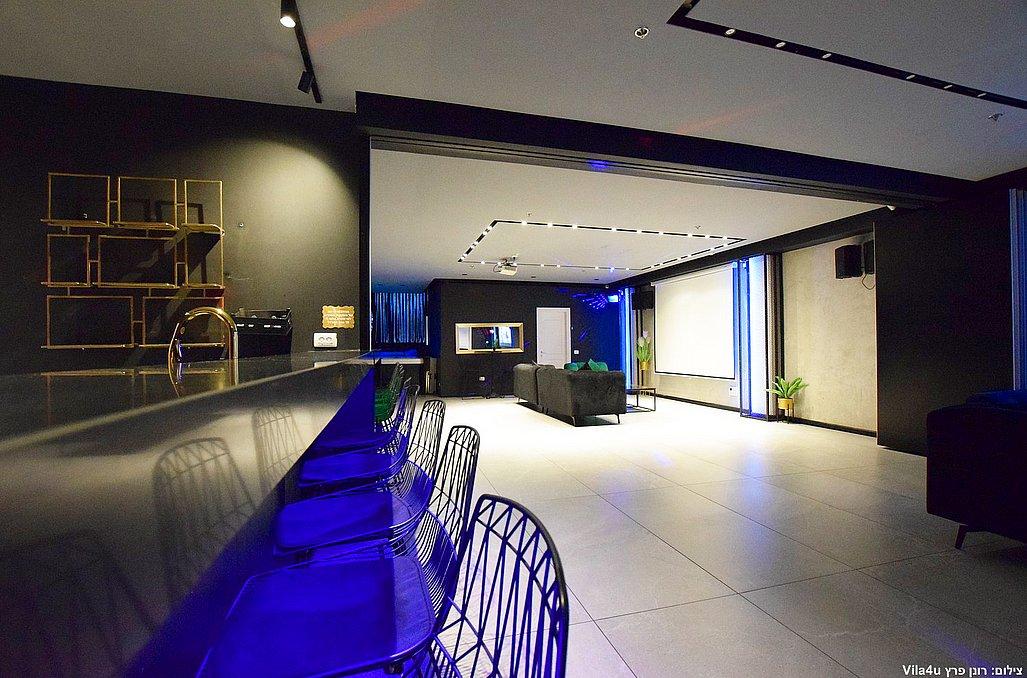120304 דאבל- 2 הלופטים יחד, מתחם בי 555, וילה  בפתח תקווה וילות - Vila