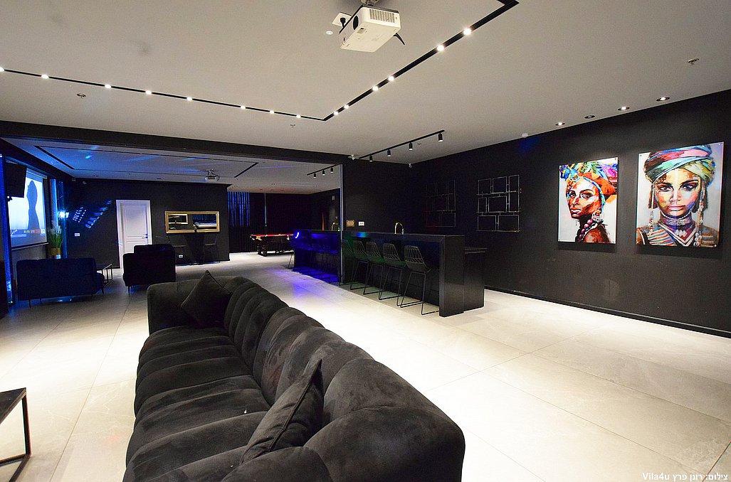 120308 דאבל- 2 הלופטים יחד, מתחם בי 555, וילה  בפתח תקווה וילות - Vila