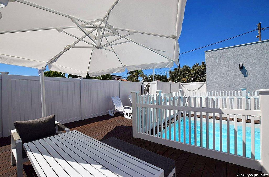 120917 המתחם החיצוני, אחוזת לי ריזורט, וילה  בזכריה וילות - Vila