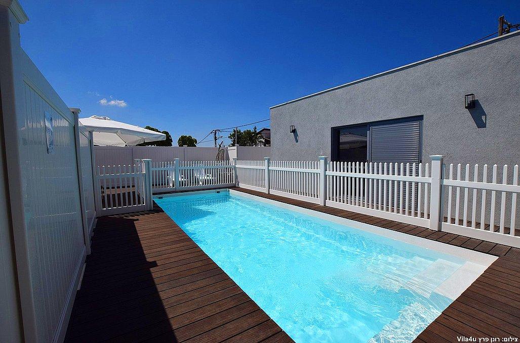 120919 המתחם החיצוני, אחוזת לי ריזורט, וילה  בזכריה וילות - Vila