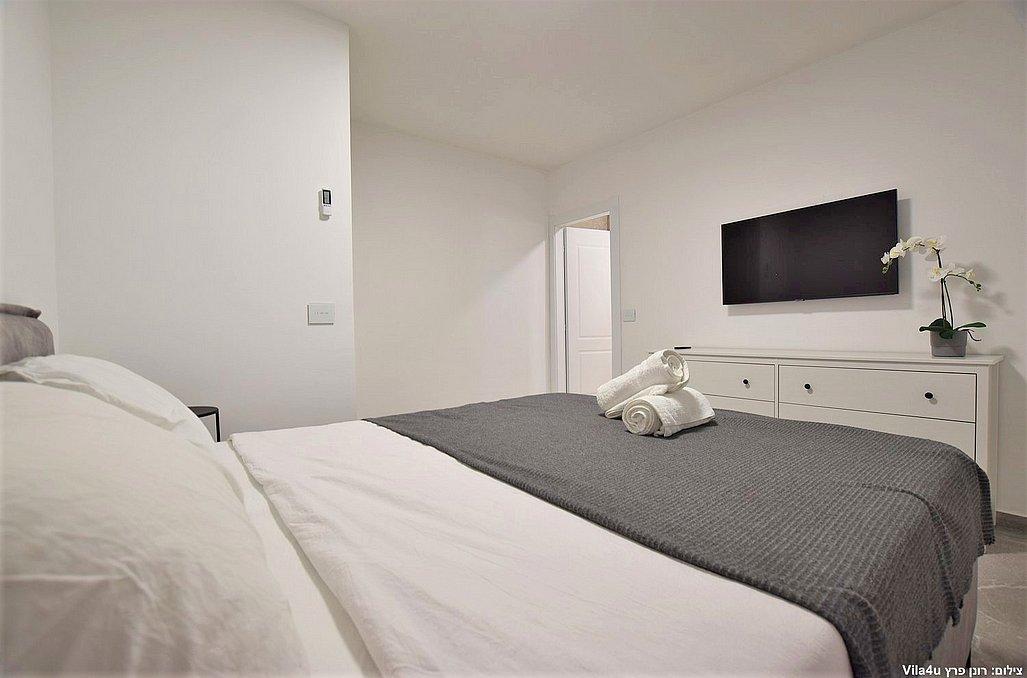 120951 המתחם הפנימי, אחוזת לי ריזורט, וילה  בזכריה וילות - Vila