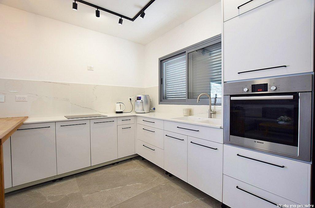 120955 המתחם הפנימי, אחוזת לי ריזורט, וילה  בזכריה וילות - Vila