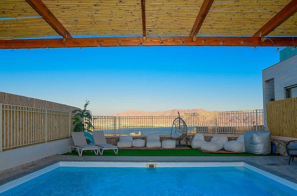 122403 המתחם החיצוני, לה בל בוטיק אילת, וילה  באילת וילות - Vila