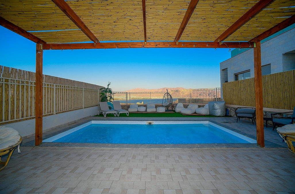 122406 המתחם החיצוני, לה בל בוטיק אילת, וילה  באילת וילות - Vila