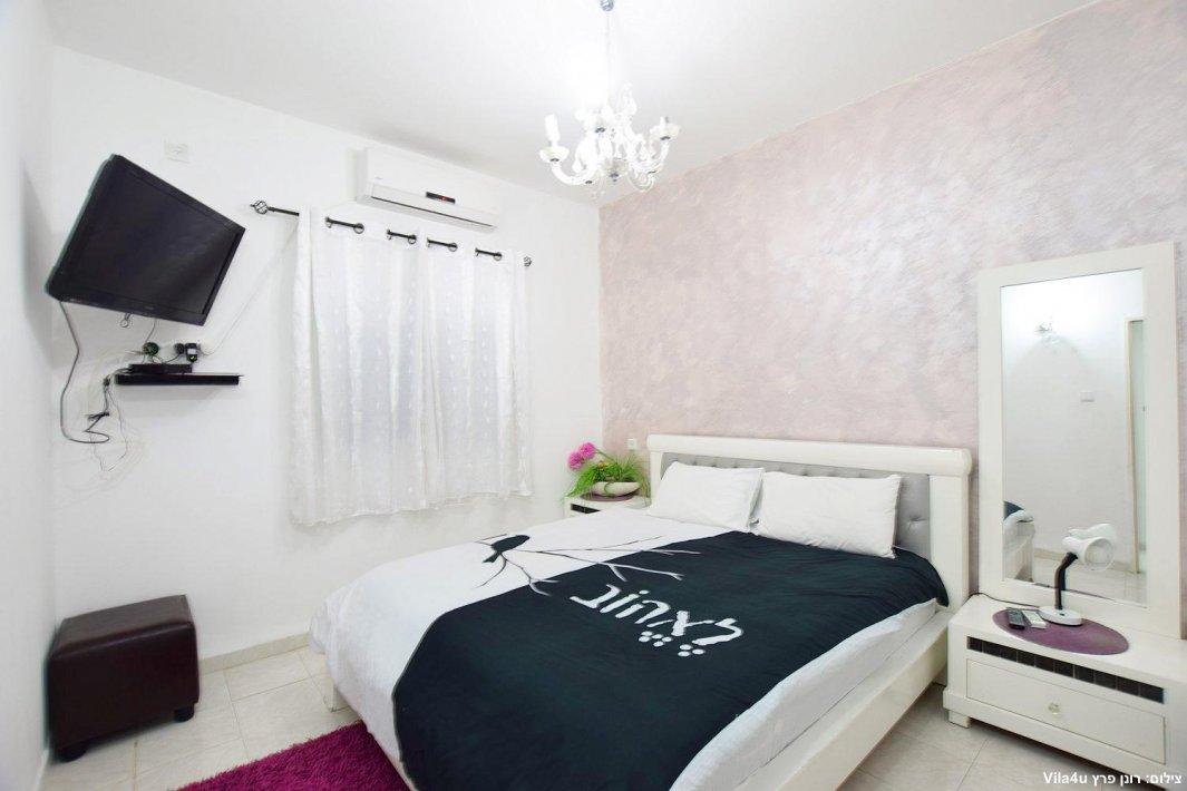 122776 מתחם פנימי, וילה אחוזת כרמל, וילה  בעין יעקב וילות - Vila