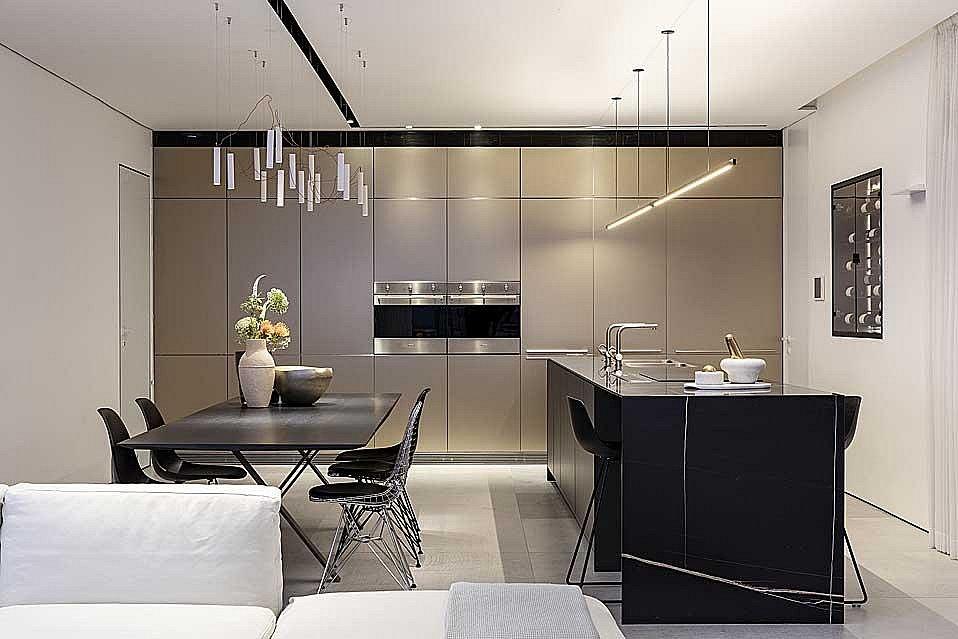 122821 גלריה כללית, פנטהאוז סייז בוטיק, וילה  באור עקיבא וילות - Vila