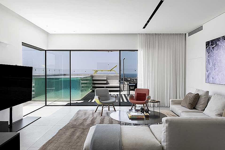 122831 גלריית פנים, פנטהאוז סייז בוטיק, וילה  באור עקיבא וילות - Vila