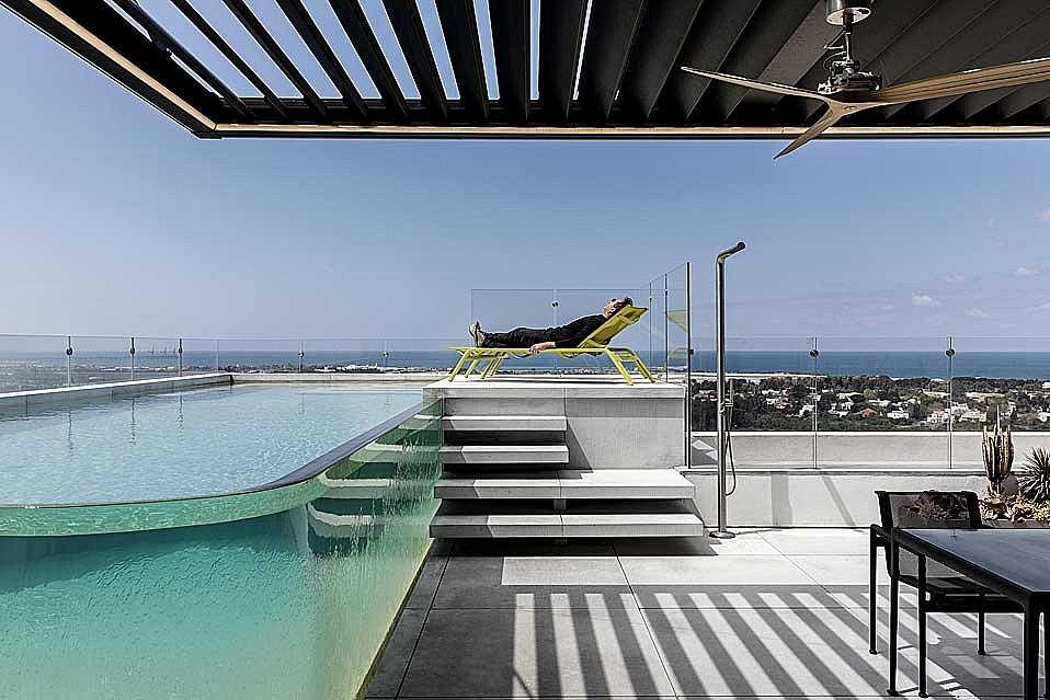 122869 גג הפנטהאוז, פנטהאוז סייז בוטיק, וילה  באור עקיבא וילות - Vila