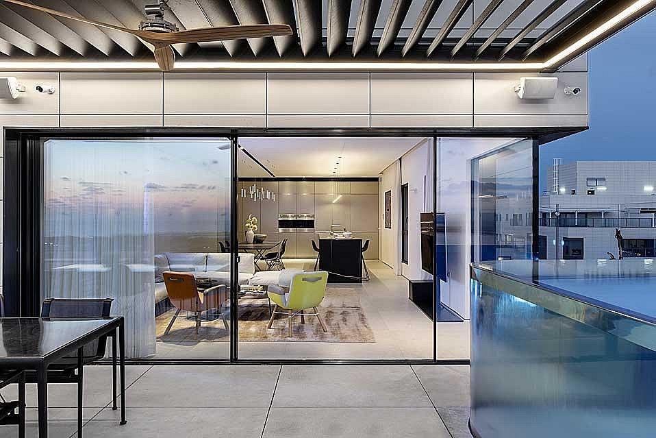 122883 גג הפנטהאוז, פנטהאוז סייז בוטיק, וילה  באור עקיבא וילות - Vila