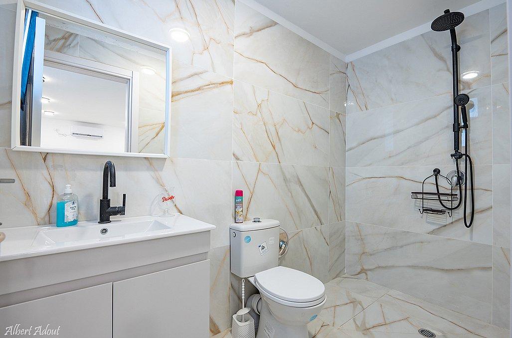 125070 גלריית פנים, סוויטות אבן חן, וילה  בזרעית וילות - Vila