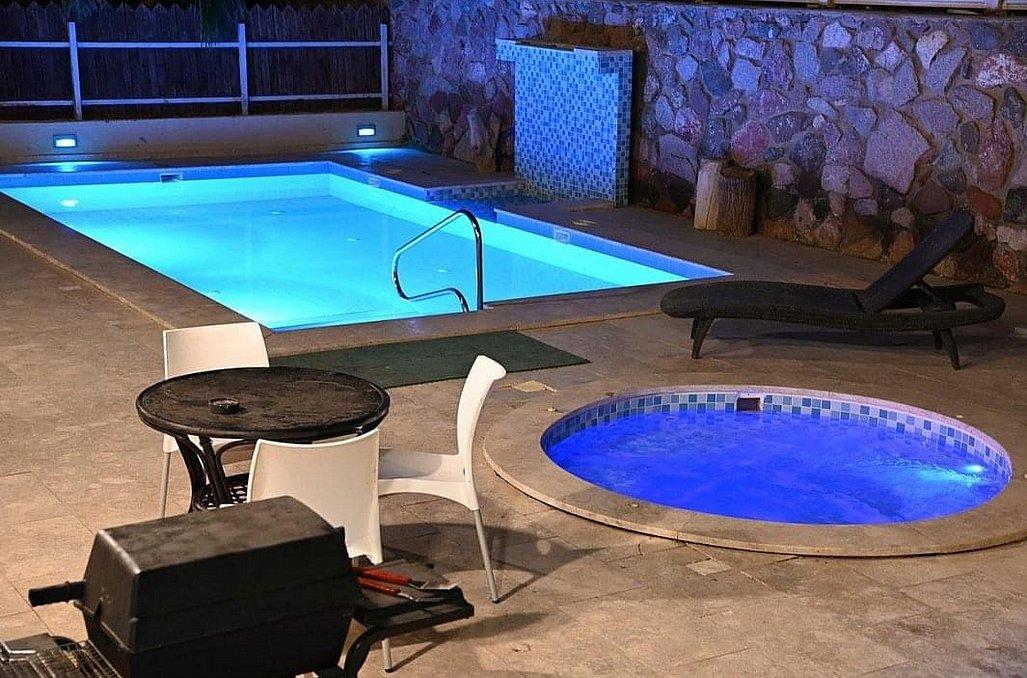 127766 מתחם חיצוני, וילה דובדבן, וילה  באילת וילות - Vila