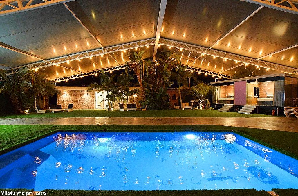 130348 המתחם המקורה בחורף, בית האצילים איוונטס, וילה  בנתניה וילות - Vila