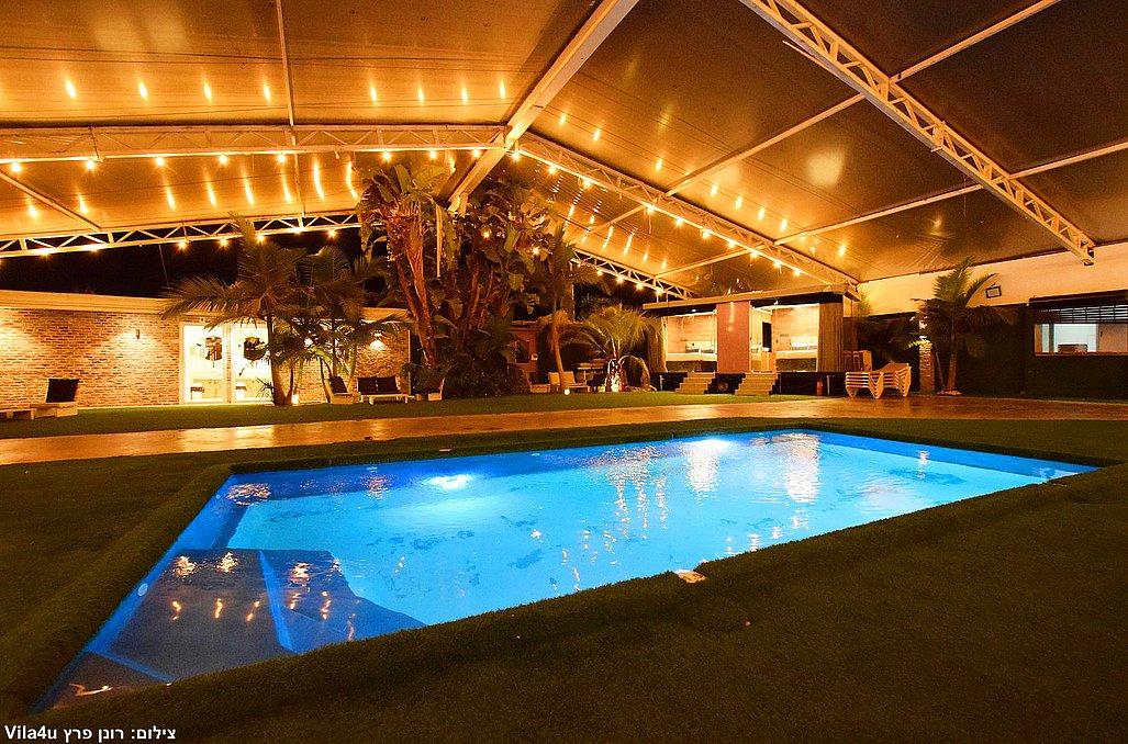 130351 המתחם המקורה בחורף, בית האצילים איוונטס, וילה  בנתניה וילות - Vila