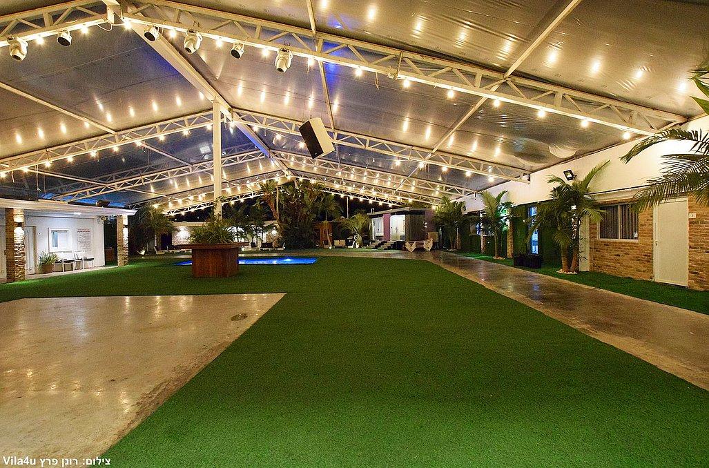130353 המתחם המקורה בחורף, בית האצילים איוונטס, וילה  בנתניה וילות - Vila