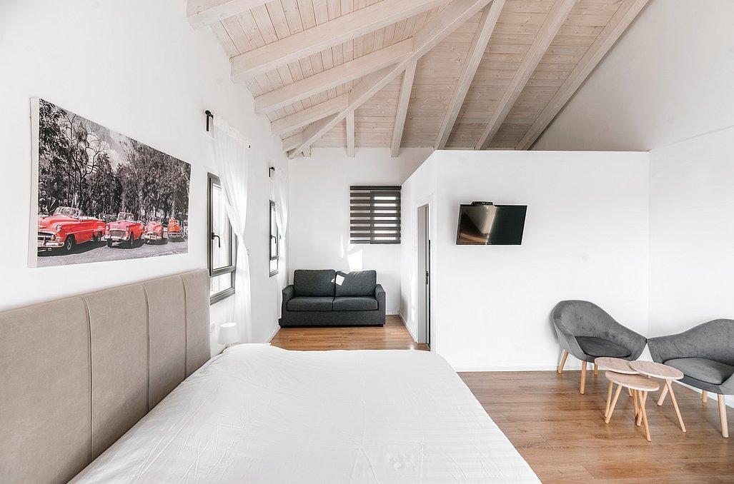 130562 פנים הוילה, וילה גולדיס, וילה  בעין יעקב וילות - Vila