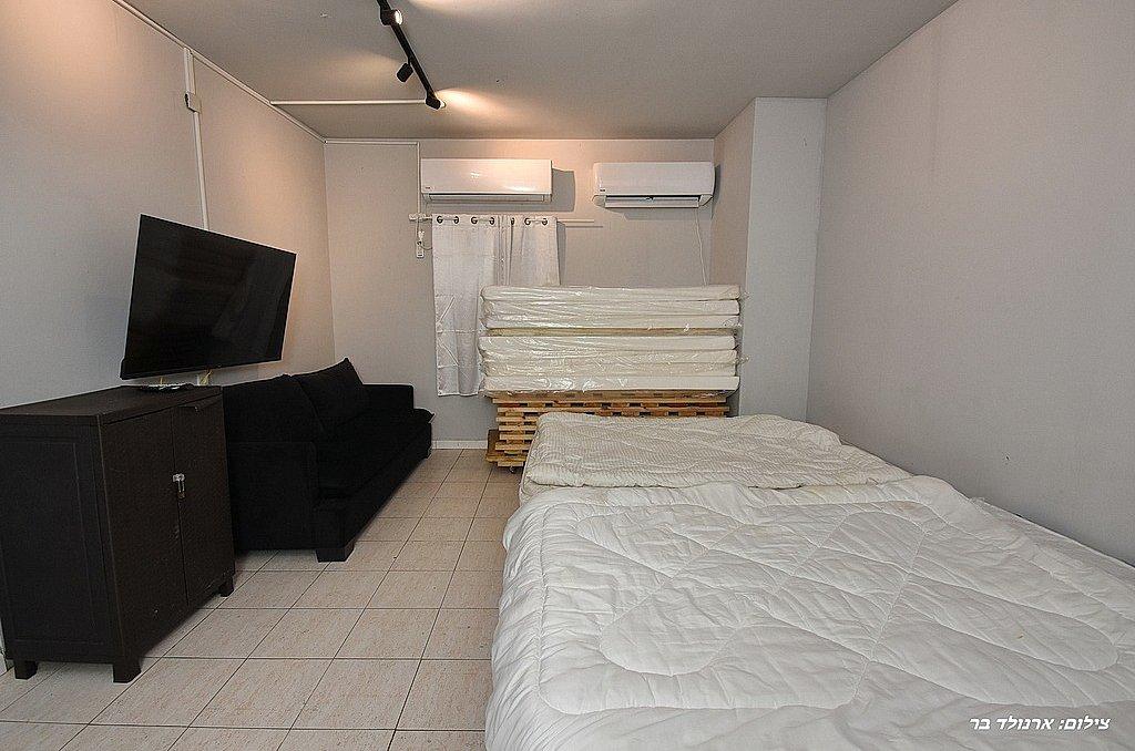 130594 כללי, סיטי רוף - City Roof, וילה  בפתח תקווה וילות - Vila