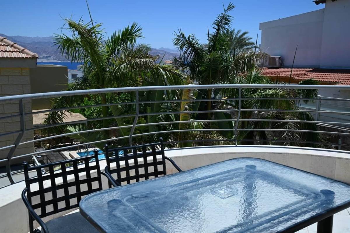 131578 מתחם חיצוני, וילה דובדבן, וילה  באילת וילות - Vila