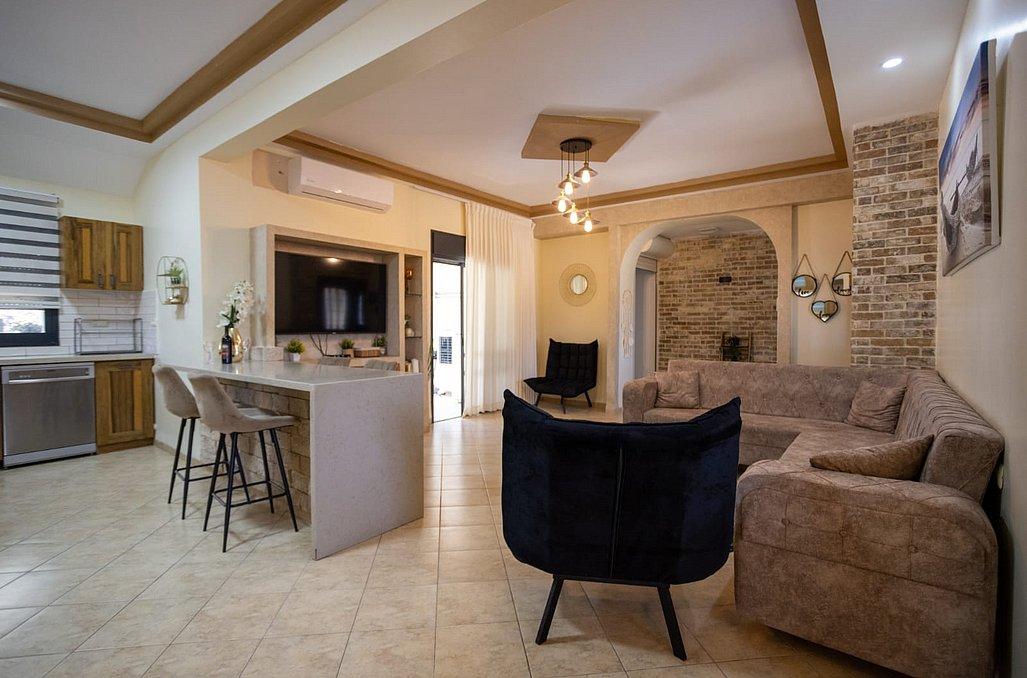 136961 גלריה כללית, לאקי וילה, וילה  בכפר חנניה וילות - Vila