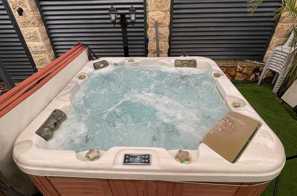 136978 גלריה כללית, לאקי וילה, וילה  בכפר חנניה וילות - Vila