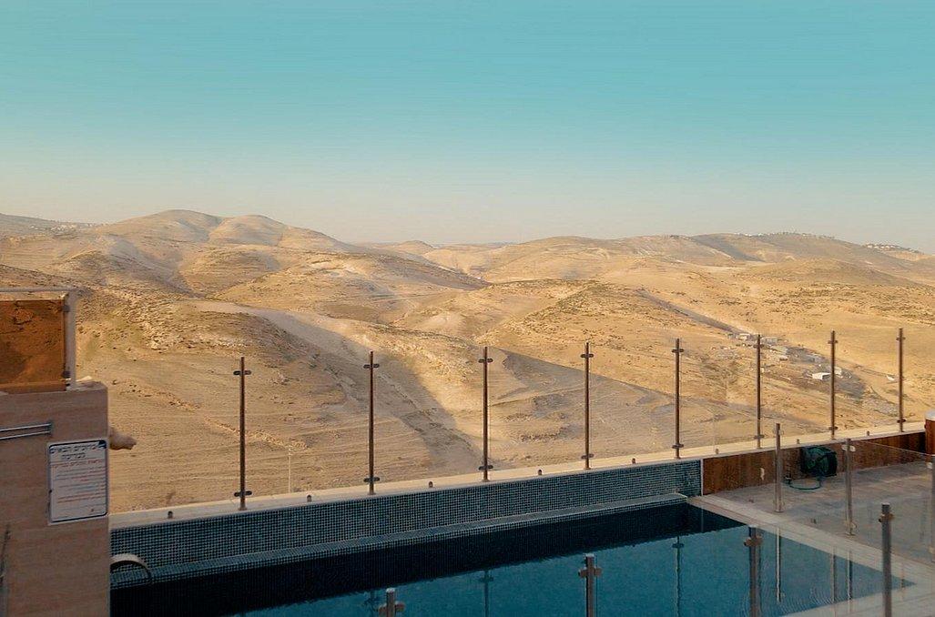 138491 גלריית חוץ, וילה לנד - Villa land מעלה אדומים, וילה  במעלה אדומים וילות - Vila