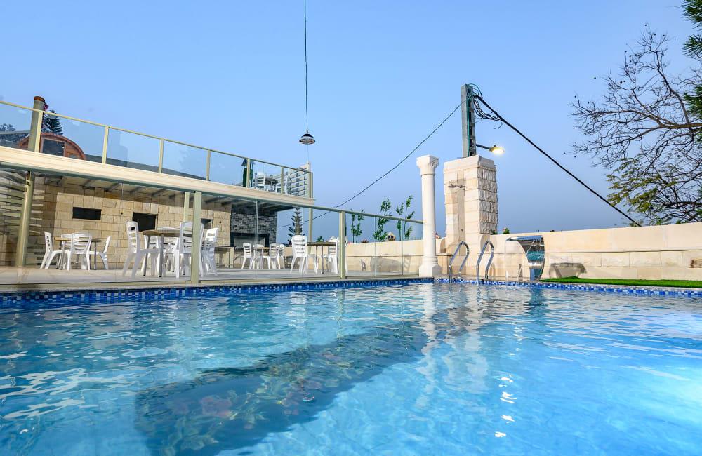 139105 המתחם החיצוני, ארמון מוראד דרוזי, וילה  בעין אל אסד וילות - Vila