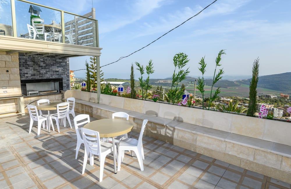 139107 המתחם החיצוני, ארמון מוראד דרוזי, וילה  בעין אל אסד וילות - Vila