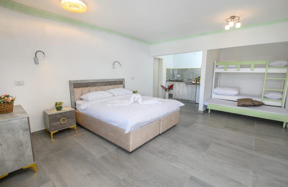 139153 חדרי השינה, ארמון מוראד דרוזי, וילה  בעין אל אסד וילות - Vila