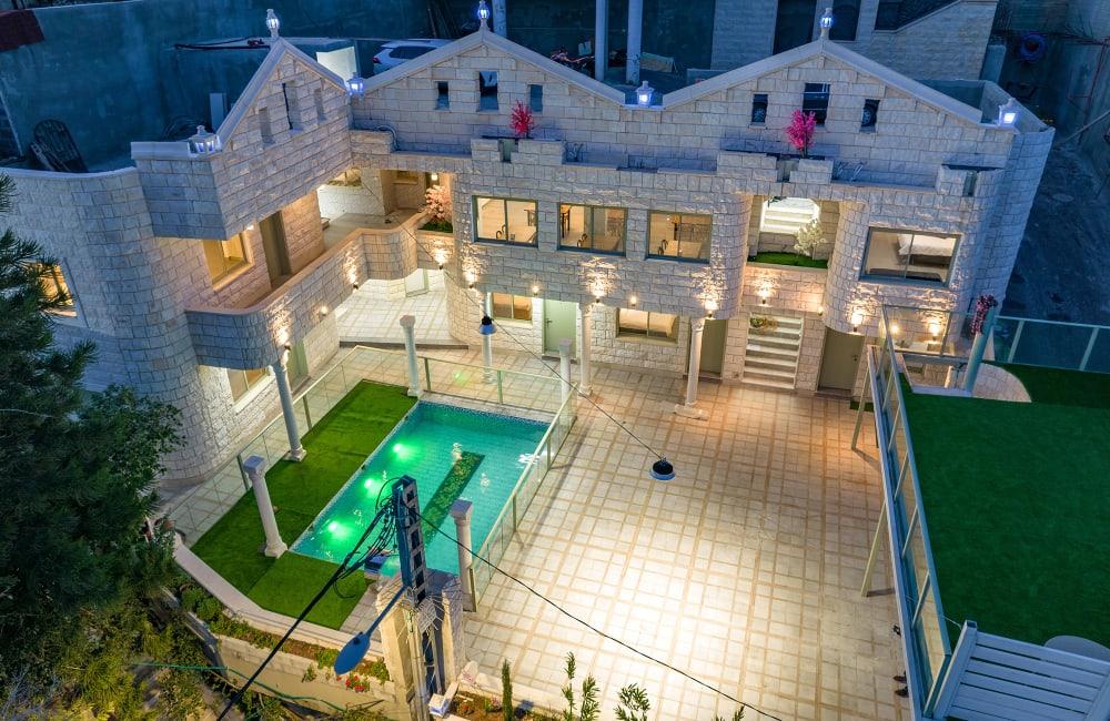 139194 המתחם בשעות הערב, ארמון מוראד דרוזי, וילה  בעין אל אסד וילות - Vila