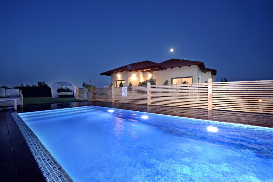 140438 כללי, וילה נוף מולדת, וילה  בראש פינה וילות - Vila