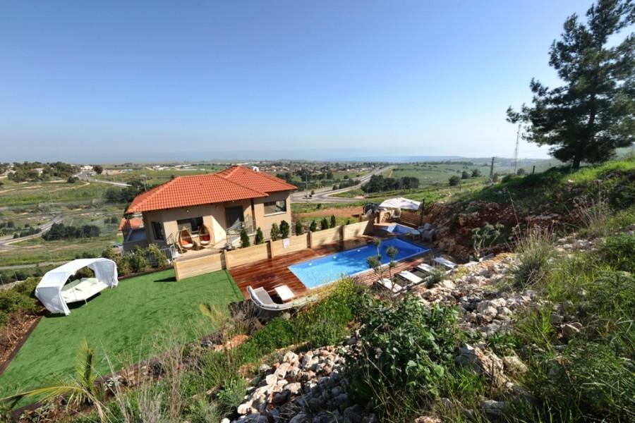 140485 חצר ובריכה, וילה נוף מולדת, וילה  בראש פינה וילות - Vila