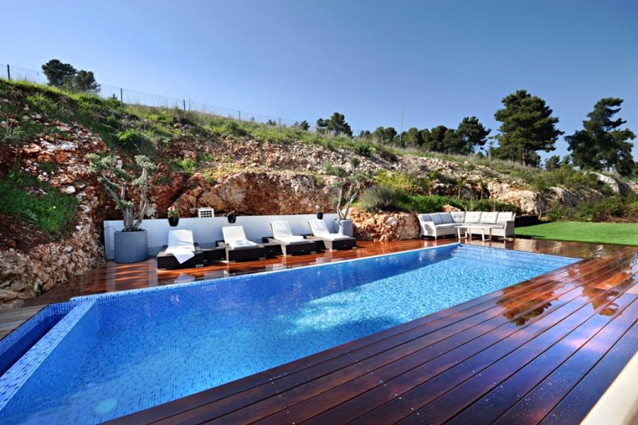 140486 חצר ובריכה, וילה נוף מולדת, וילה  בראש פינה וילות - Vila