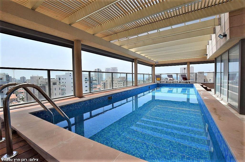 141088 המתחם החיצוני, פנטהאוז רוגע על הים, וילה  בחדרה וילות - Vila