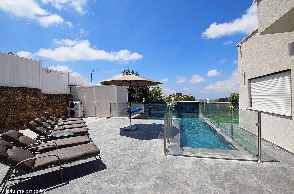 142110 המתחם החיצוני, וילה בוטיק ונילה, וילה  בשתולה וילות - Vila