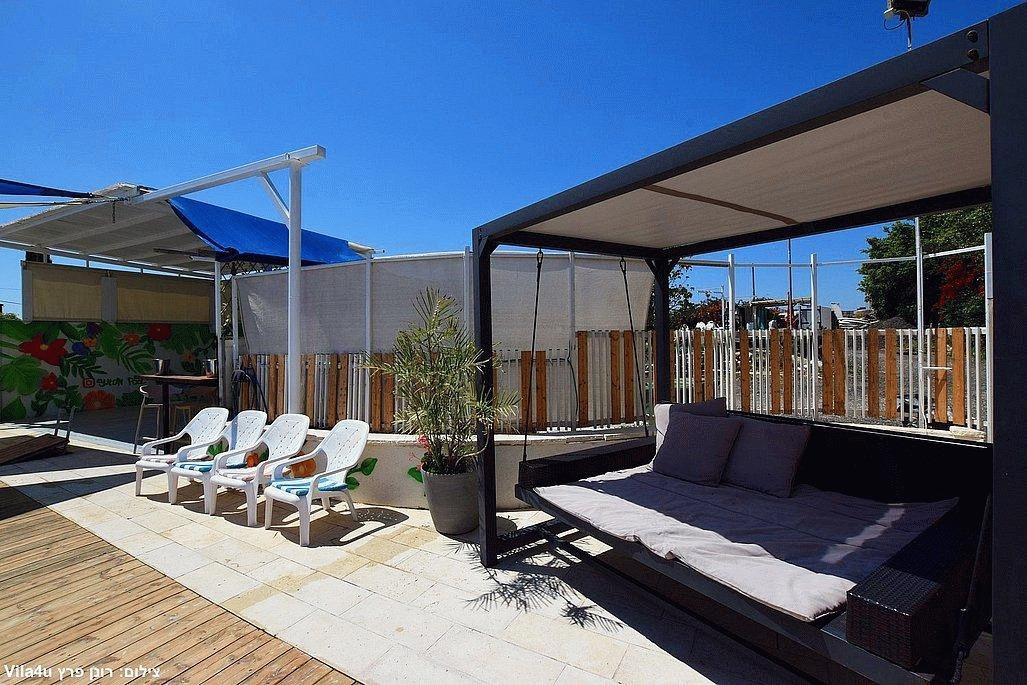 בריכת הסולטן גלריה כללית נדנדה כללי, מתחם בריכת הסולטן, וילה  באשדוד וילות - Vila